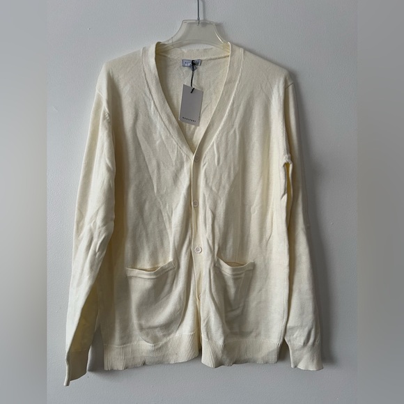 NWT-QUALFORT Mens Cardigan Sweater v5. - Picture 8 of 14